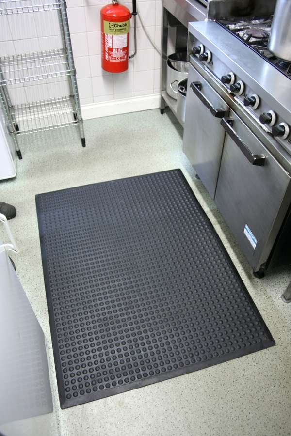 Advanced Comfort Rubber Ablution Mats - Image 2