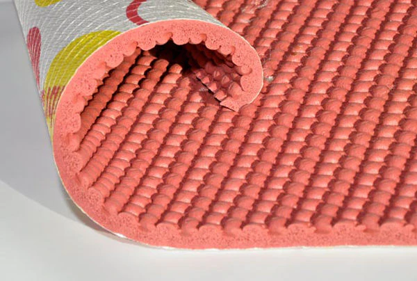 RED 11mm Tredaire Carpet Underlay - Image 2