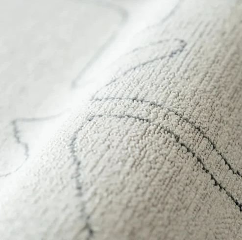 Traditional Abstract Zigzag Carpet - Image 2