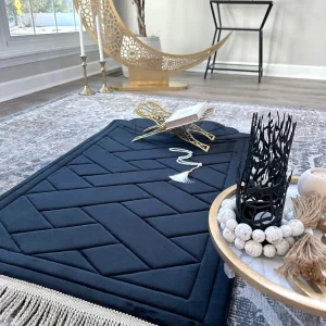 Large Seashell Design Luxury Prayer Mat