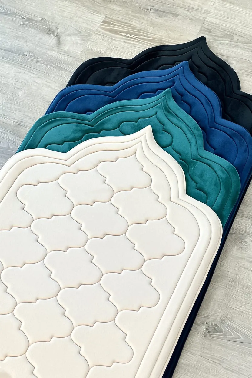 Luxury Padded Anti Slip Moroccan Prayer Mat