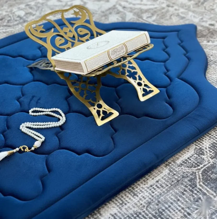 Luxury Padded Anti-Slip Moroccan Prayer Mat