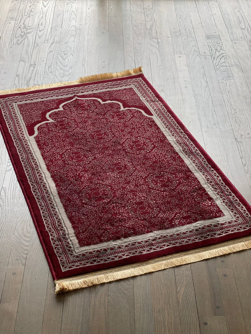Turkish Hand-Woven Prayer Mat
